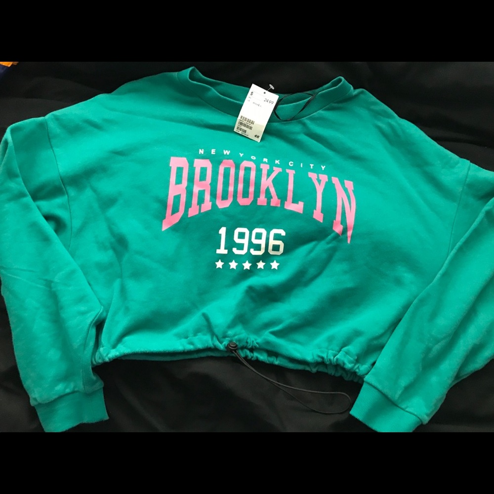 *New* crop crew neck “Brooklyn”